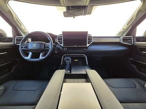 Used 2024 Toyota Sequoia Limited image 14