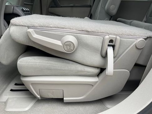 Used 2015 Buick Enclave Convenience FWD image 24