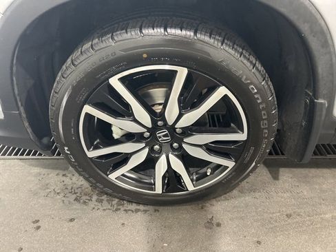 Used 2019 Honda Pilot Touring image 22