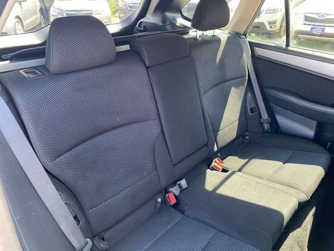Used 2017 Subaru Outback 2.5i Premium AWD/4WD image 15