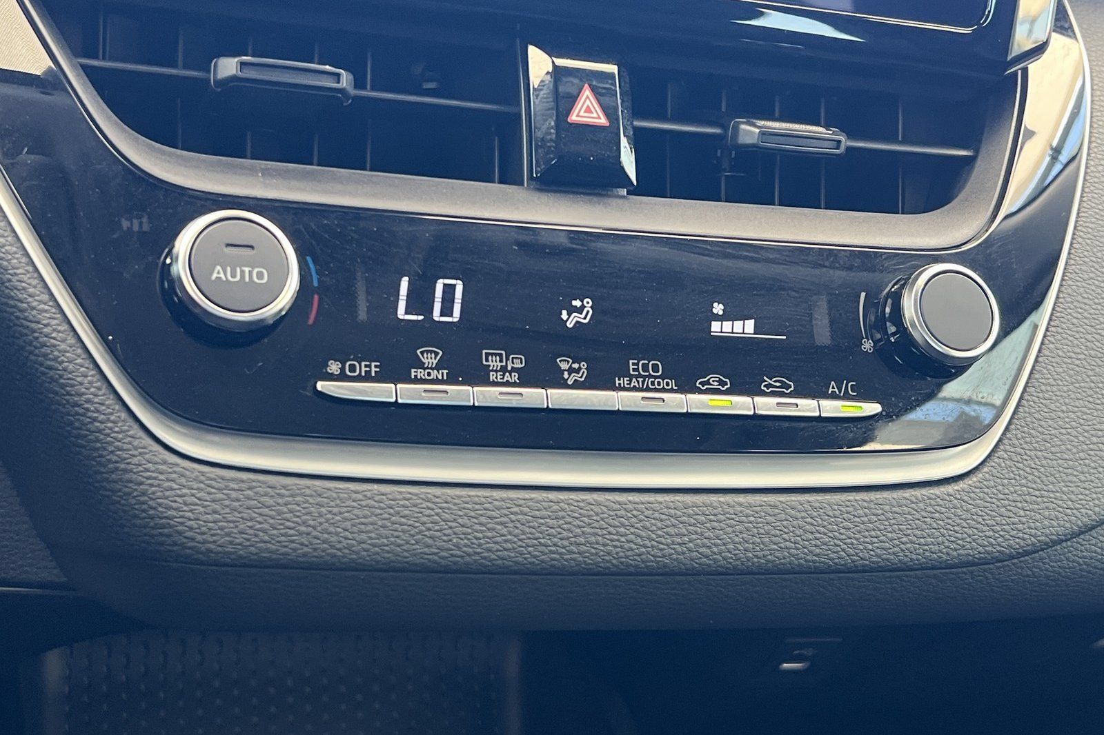 Used 2026 Toyota Corolla LE FWD image 26