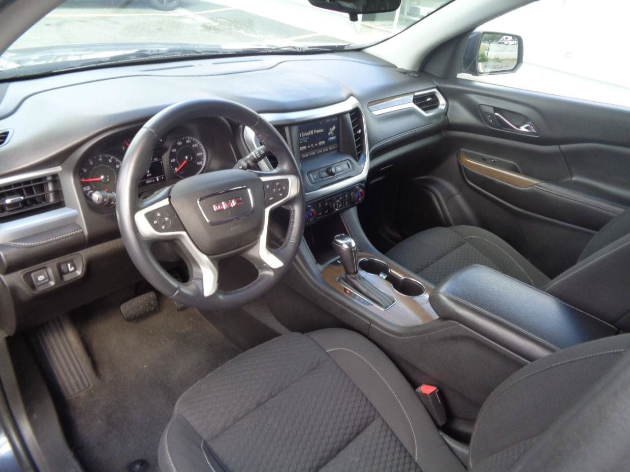 Used 2018 GMC Acadia SLE FWD image 5