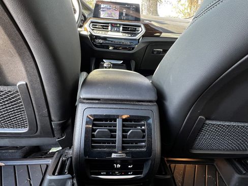 Used 2023 BMW X3 sDrive30i image 39