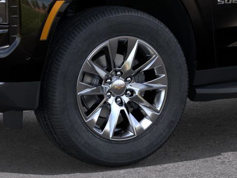 New 2025 Chevrolet Suburban Premier AWD/4WD image 10