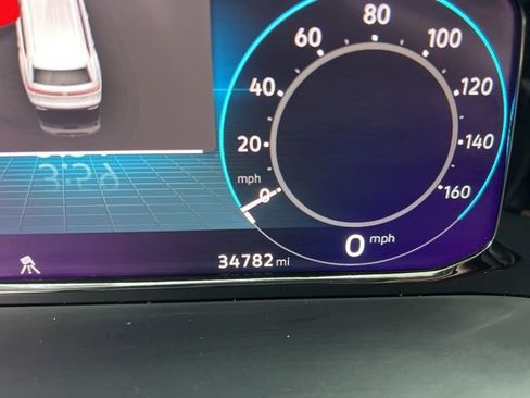 Used 2024 Volkswagen Atlas SE image 12