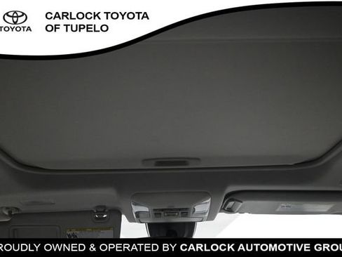 Used 2025 Toyota RAV4 XLE w/ Convenience Package FWD image 19