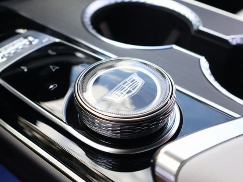 New 2026 Cadillac Lyriq Sport image 29