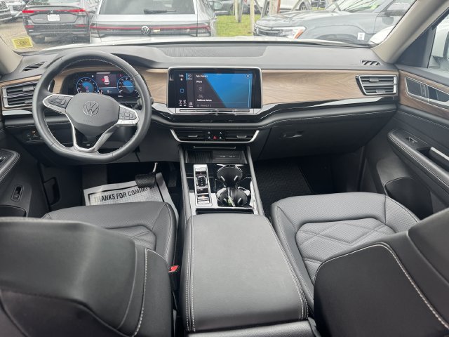 Used 2026 Volkswagen Atlas SE AWD/4WD image 13