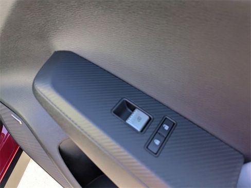 New 2025 Mitsubishi Outlander SE image 34