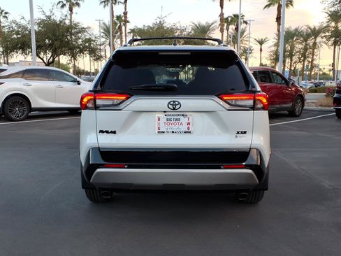 Certified 2025 Toyota RAV4 XSE w/ Advanced Technology Package AWD/4WD image 5