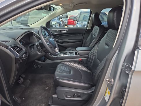 Used 2024 Ford Edge Titanium w/ Equipment Group 301A AWD/4WD image 8