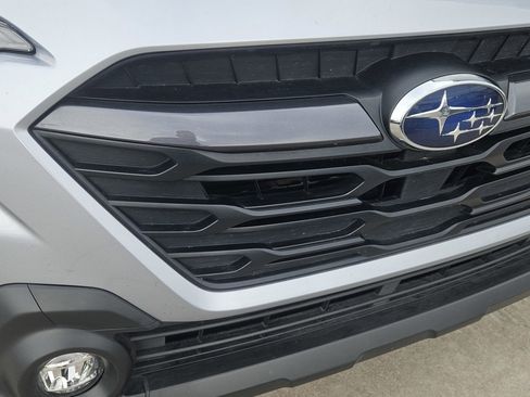 Used 2025 Subaru Outback image 3