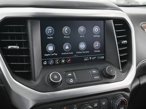Used 2022 GMC Acadia SLE FWD image 28
