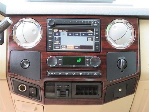 Used 2008 Ford F350 Lariat AWD/4WD image 8