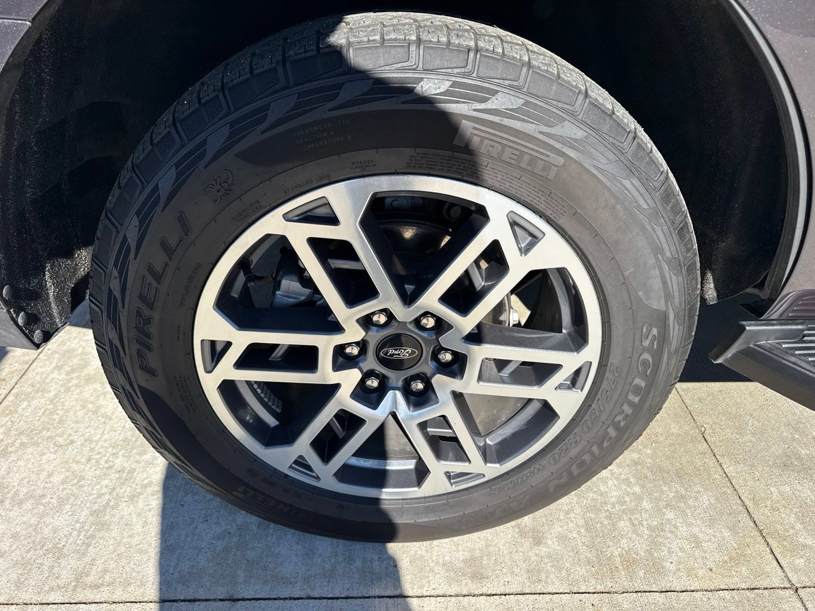 Used 2025 Ford Expedition Active AWD/4WD image 20
