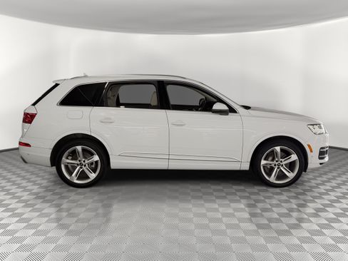 Used 2019 Audi Q7 3.0T Prestige w/ Prestige Package AWD/4WD image 8