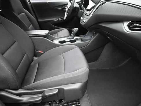 Certified 2024 Chevrolet Malibu LT image 7
