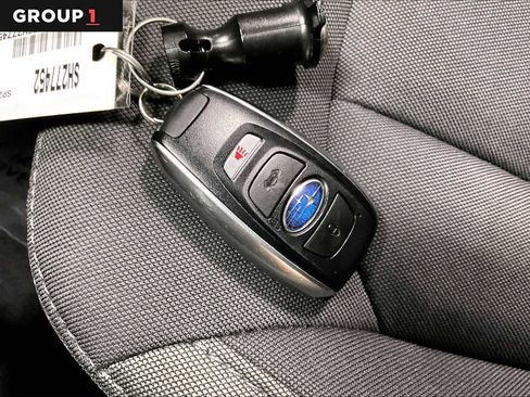 Certified 2025 Subaru Crosstrek 2.5i Premium AWD/4WD image 15