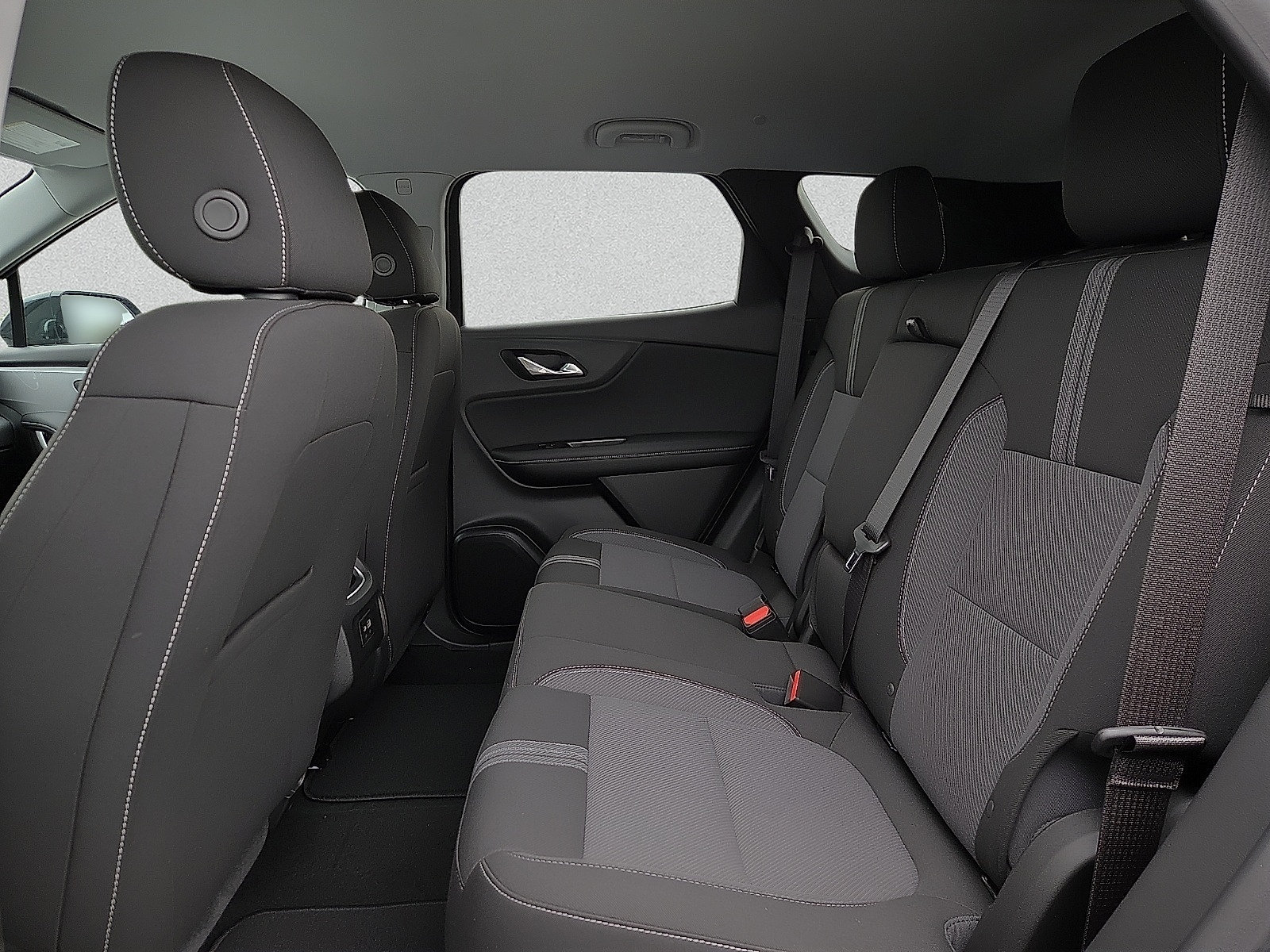 New 2026 Chevrolet Blazer LT FWD image 10
