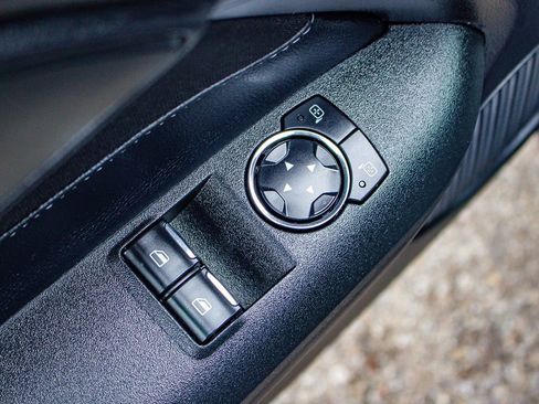 Used 2019 Ford Mustang GT image 13