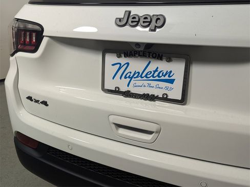 New 2026 Jeep Compass Limited w/ Sun, Sound & Navigation Group image 8