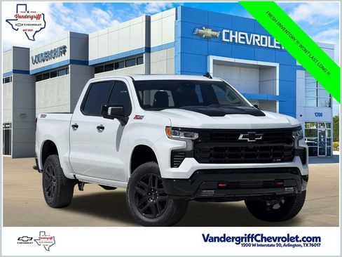New 2026 Chevrolet Silverado 1500 LT Trail Boss w/ LT Trail Boss Premium Package AWD/4WD image 1