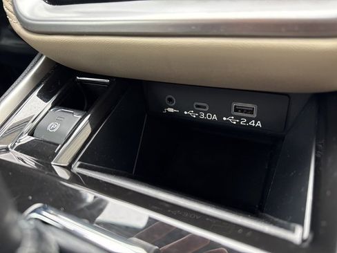 Used 2023 Subaru Outback Limited XT image 13