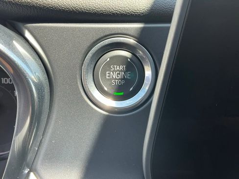 Used 2025 Chevrolet Blazer LT FWD image 30