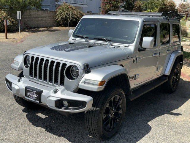 Used 2022 Jeep Wrangler Unlimited Sahara AWD/4WD image 1