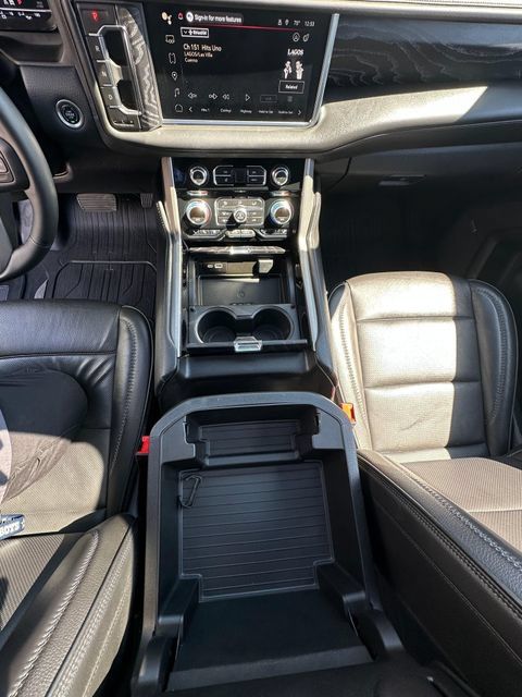 Used 2024 GMC Yukon Denali w/ Max Trailering Package AWD/4WD image 18
