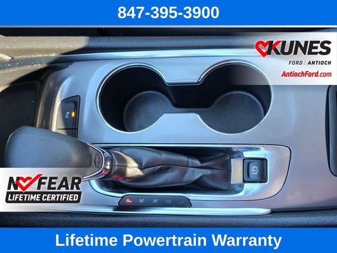 Used 2025 Chevrolet Malibu LT image 44