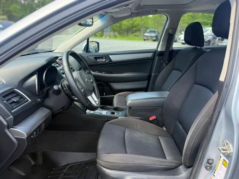 Used 2016 Subaru Legacy 2.5i Premium w/ Moonroof Package AWD/4WD image 11