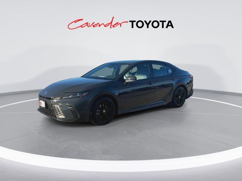 Certified 2026 Toyota Camry SE image 4
