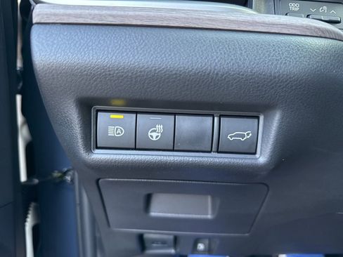 Used 2025 Toyota Grand Highlander AWD image 47