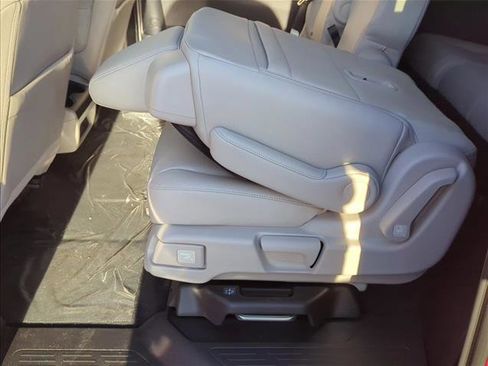 New 2026 Honda Odyssey EX-L image 4