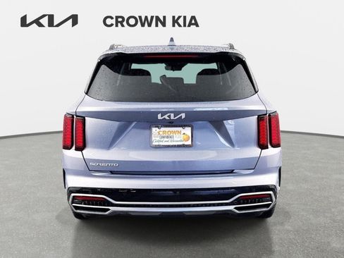 Certified 2023 Kia Sorento S w/ Panoramic Sunroof Package FWD image 6