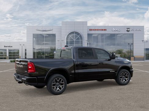 New 2025 RAM 1500 Laramie AWD/4WD image 37