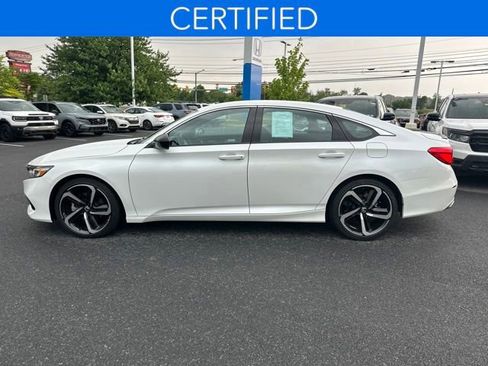 Used 2022 Honda Accord Sport image 4