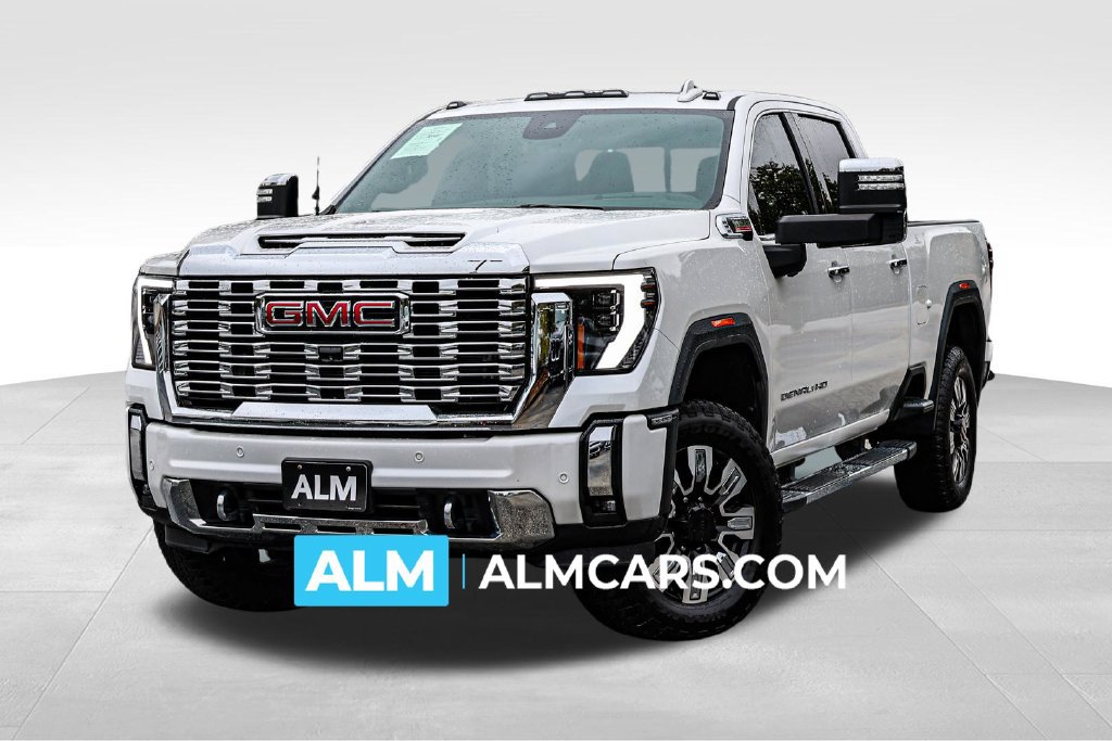 Used 2025 GMC Sierra 3500 Denali w/ Technology Package AWD/4WD image 1