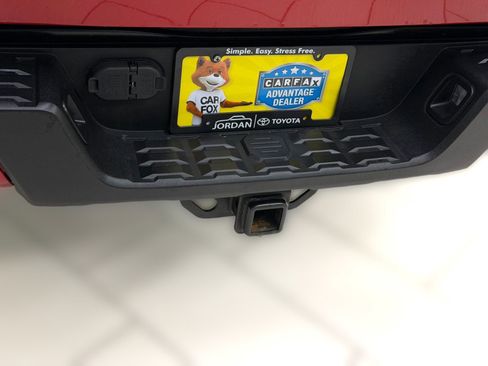 Used 2022 Toyota Tacoma SR image 28