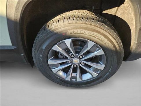 New 2026 Chevrolet Equinox LT FWD image 6