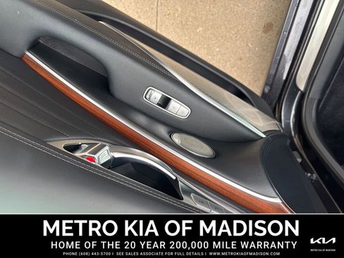Used 2020 Kia K900 Luxury w/ VIP Package AWD/4WD image 39