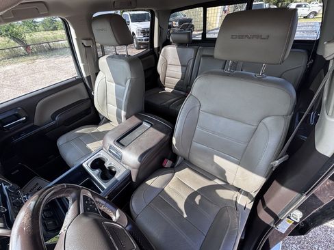 Used 2015 GMC Sierra 2500 Denali w/ Duramax Plus Package AWD/4WD image 11