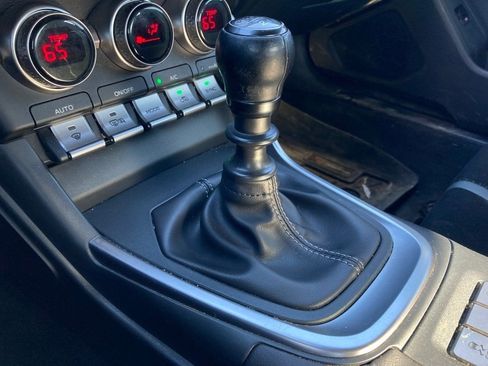 Used 2023 Toyota GR86 Premium image 24