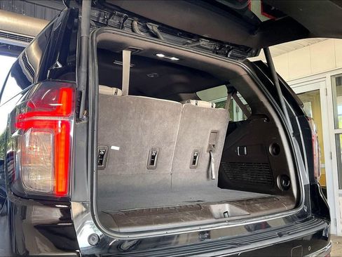Used 2024 Chevrolet Tahoe LT RWD image 20