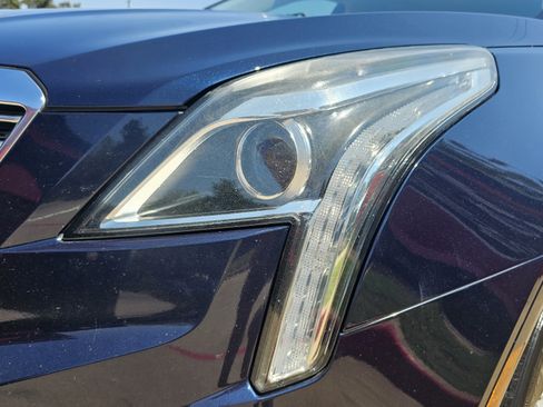 Used 2017 Cadillac XT5 Luxury w/ Driver Awareness Package image 11