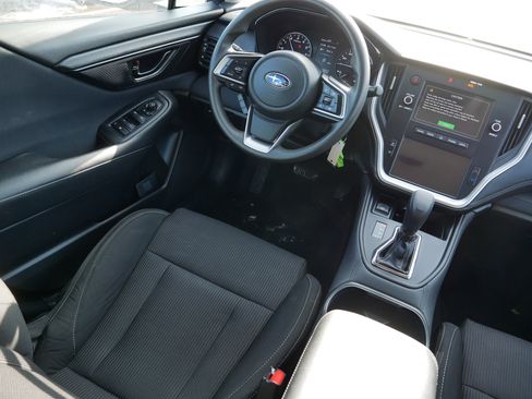 Used 2022 Subaru Legacy image 9