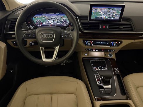 Used 2018 Audi Q5 2.0T Premium Plus w/ Premium Plus Package AWD/4WD image 29