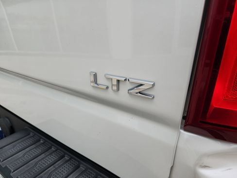 Used 2021 Chevrolet Silverado 1500 LTZ w/ LTZ Premium Texas Edition image 10
