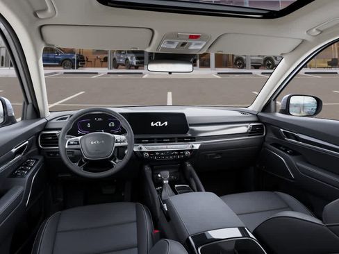 New 2025 Kia Telluride S image 14